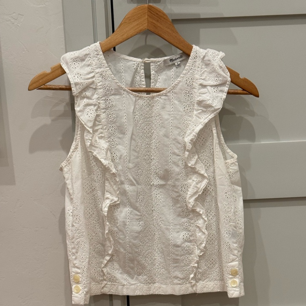 Madewell Eyelet Bellflower Ruffle Top - Picture 1 of 3